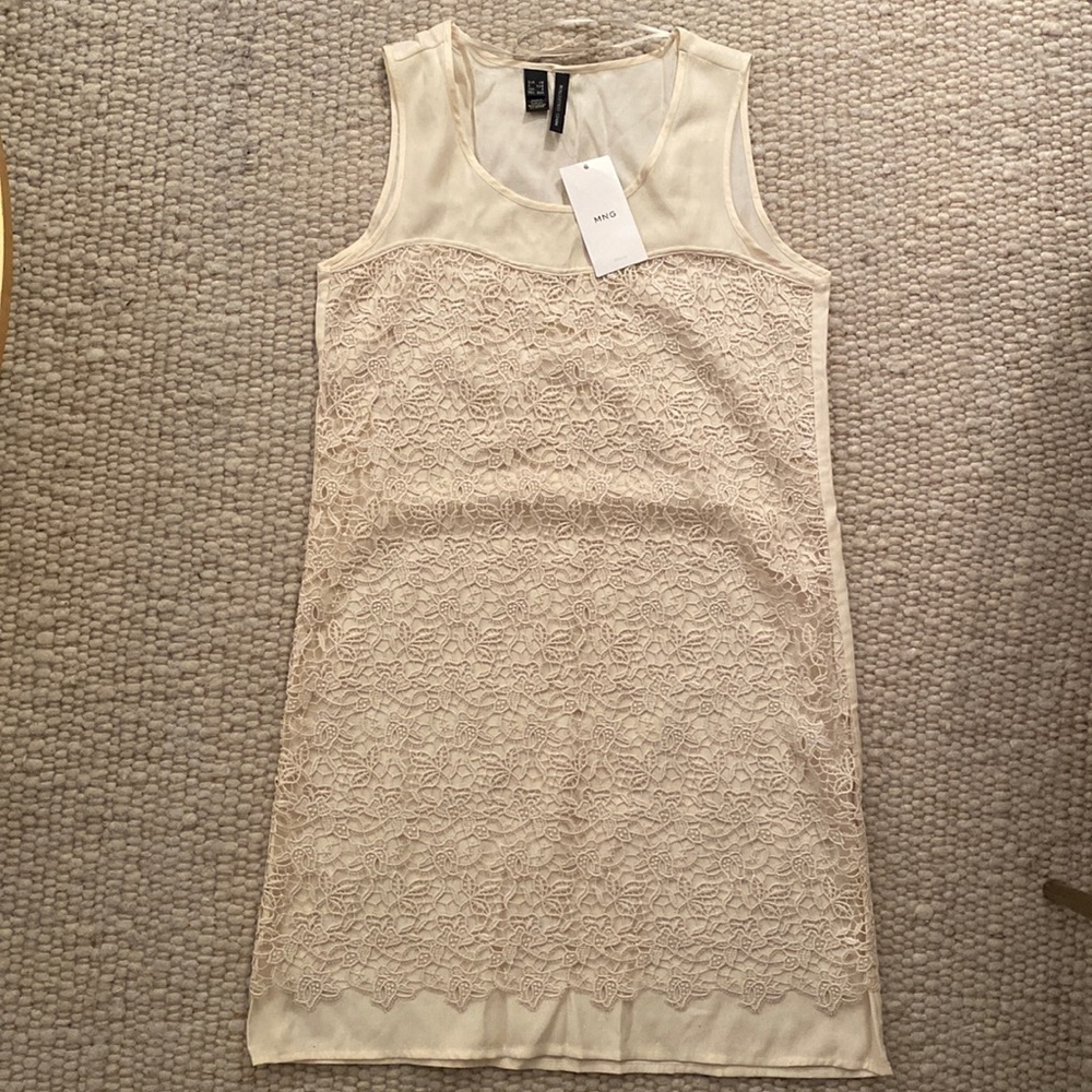 Cream Lace Dress with Sweetheart Neckline Detail